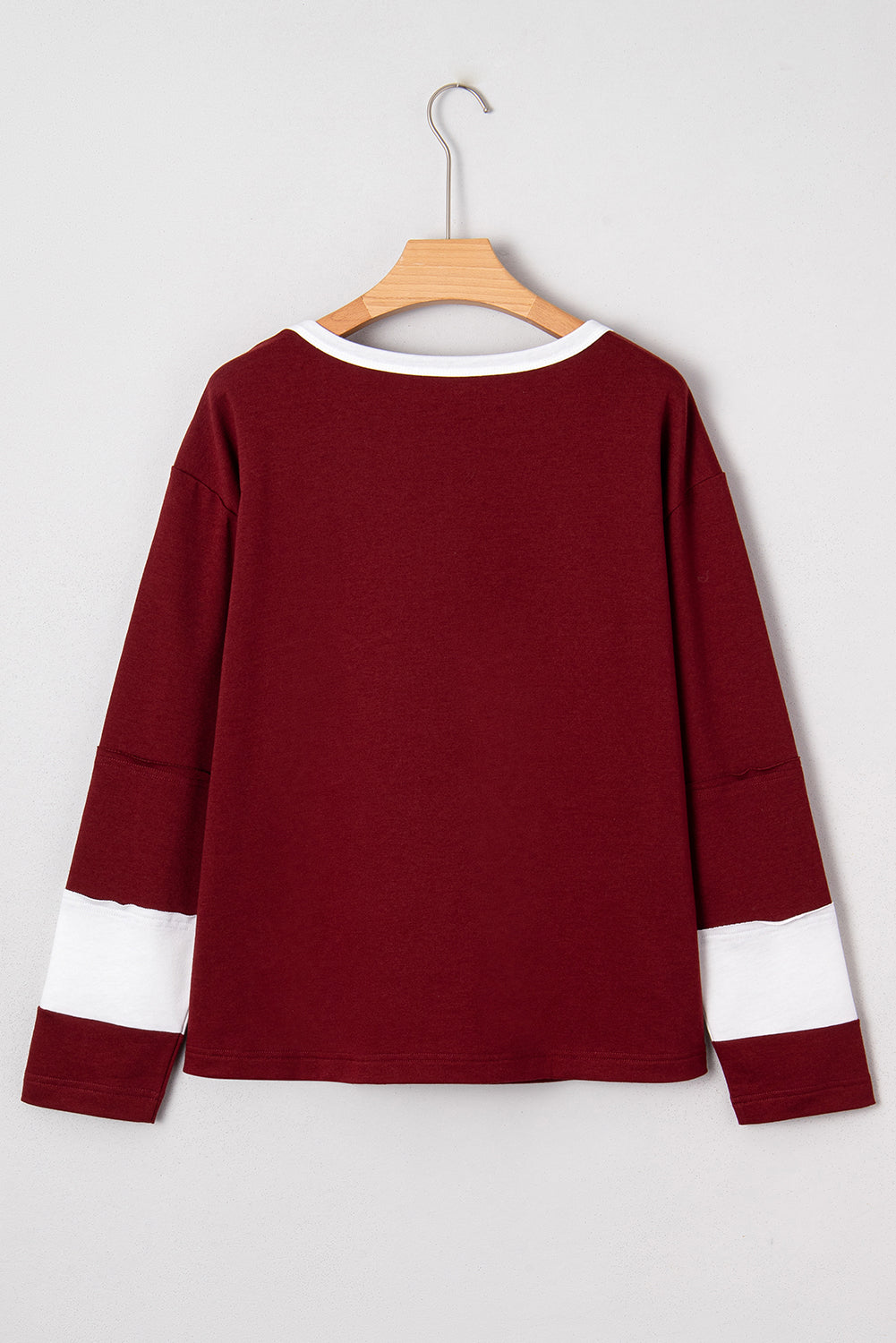 Red Cheerful Daisy Flower Patched Round Neck Long Sleeve Top