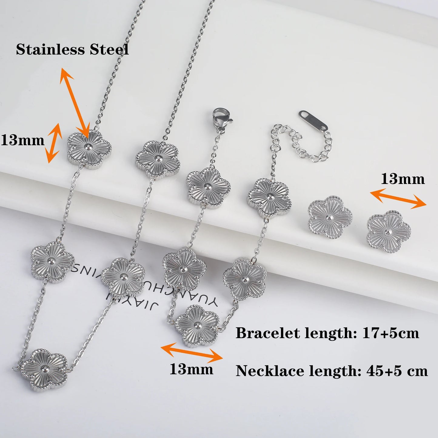 Hot Sale Stainless Steel Clover Bracelet Classic Jewelry