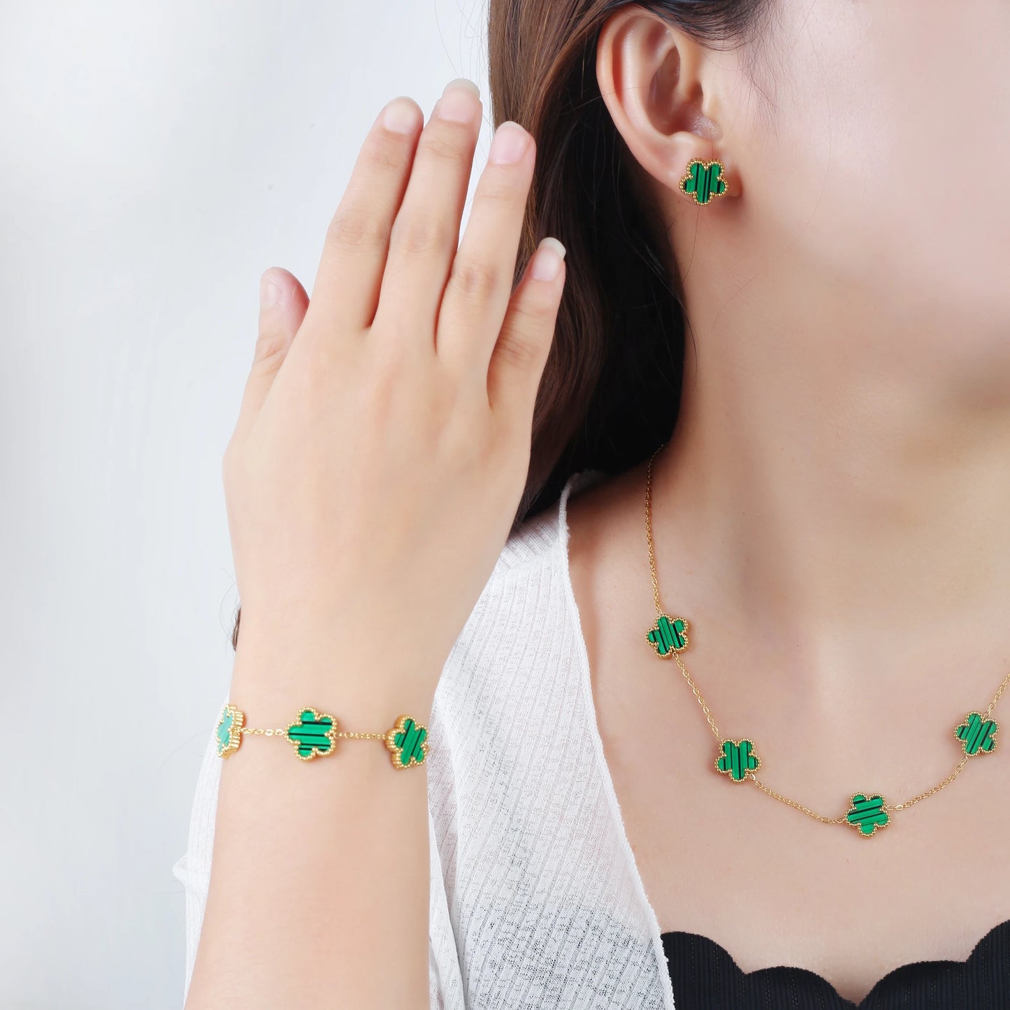 Hot Sale Stainless Steel Clover Bracelet Classic Jewelry