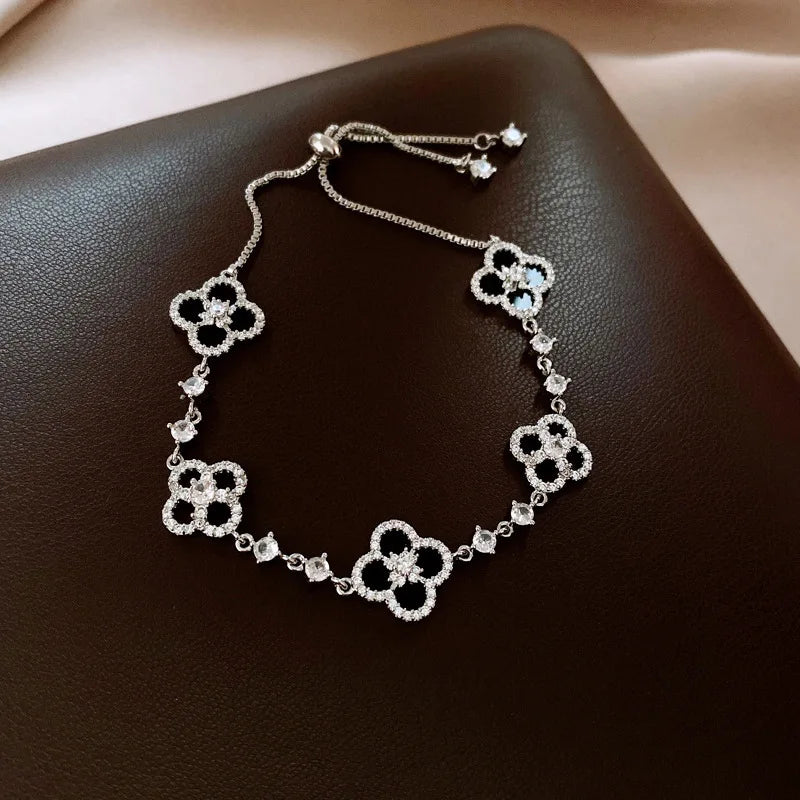 Pink Mother-of-Pearl Four-Leaf Clover Bracelet