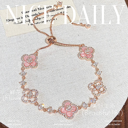 Pink Mother-of-Pearl Four-Leaf Clover Bracelet