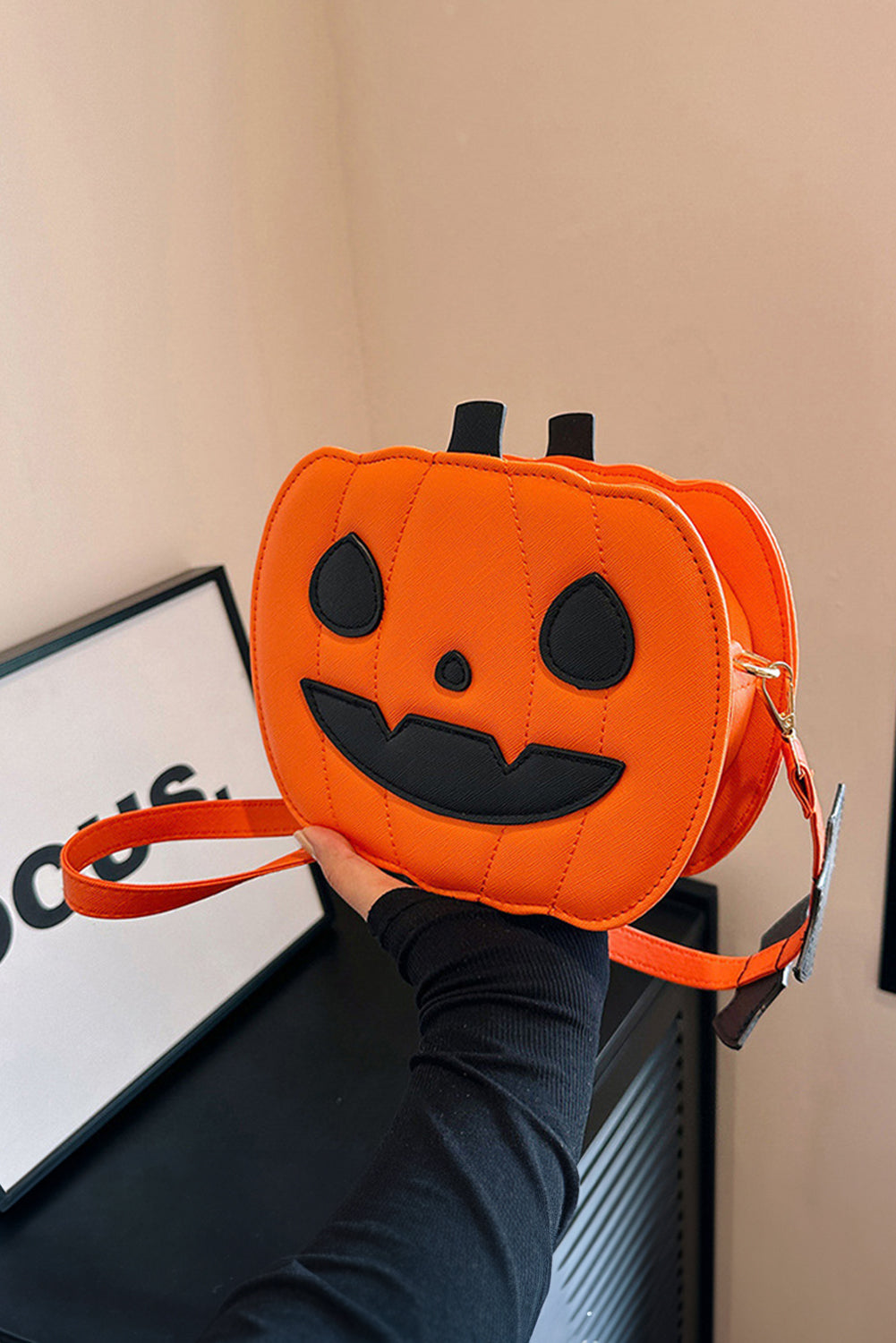 Carrot Halloween Pumpkin PU Shoulder Bag