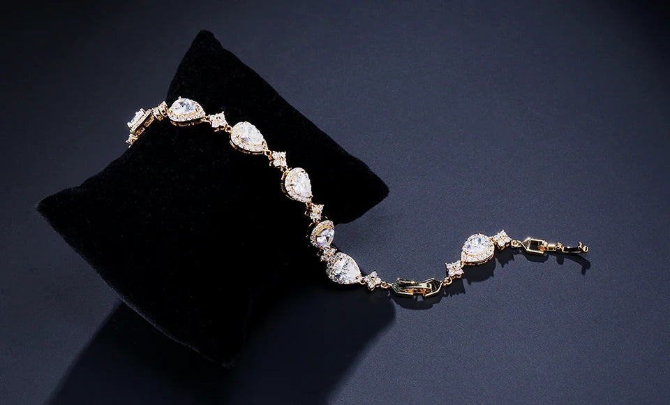Bracelet  Jewelry